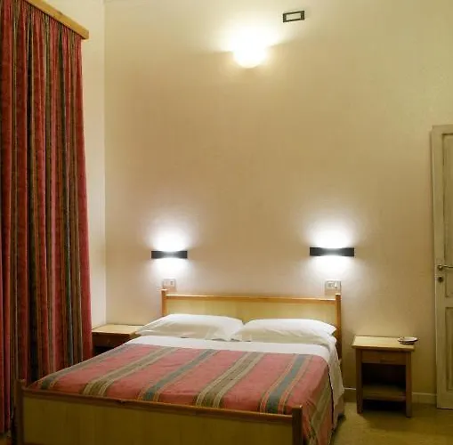 Castiglia 4* パレルモ